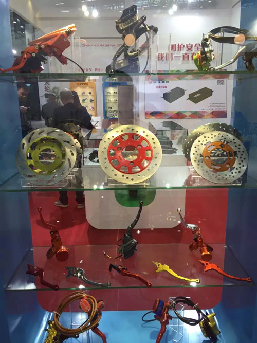 �Ɲɼ��F(tu��n)�_(t��i)��չ